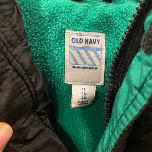 Boys Old Navy Black and Green Puffer Coat size 4T - Picture 3 of 7
